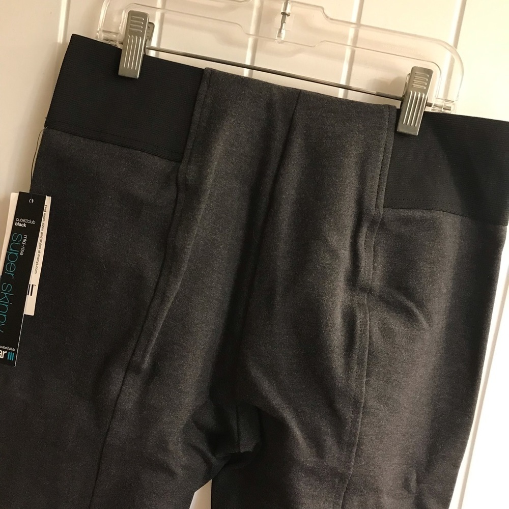 ▪️barlll Mid-Rise Leggings - Picture 2 of 7